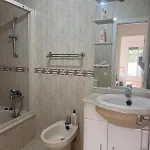 A 5 Del Paraiso *